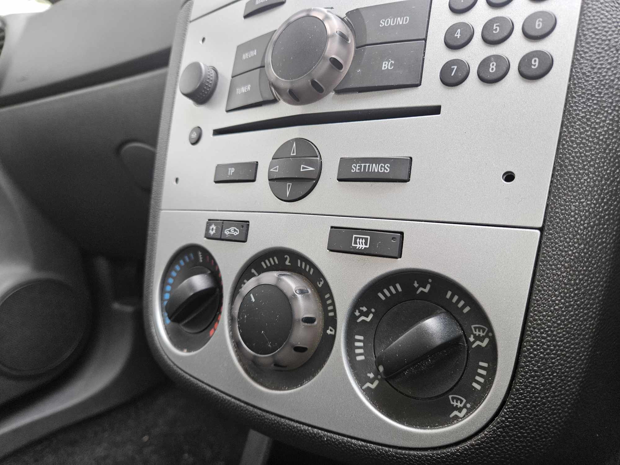 Vauxhall Corsa 1.2 16V Energy Euro 5 5dr