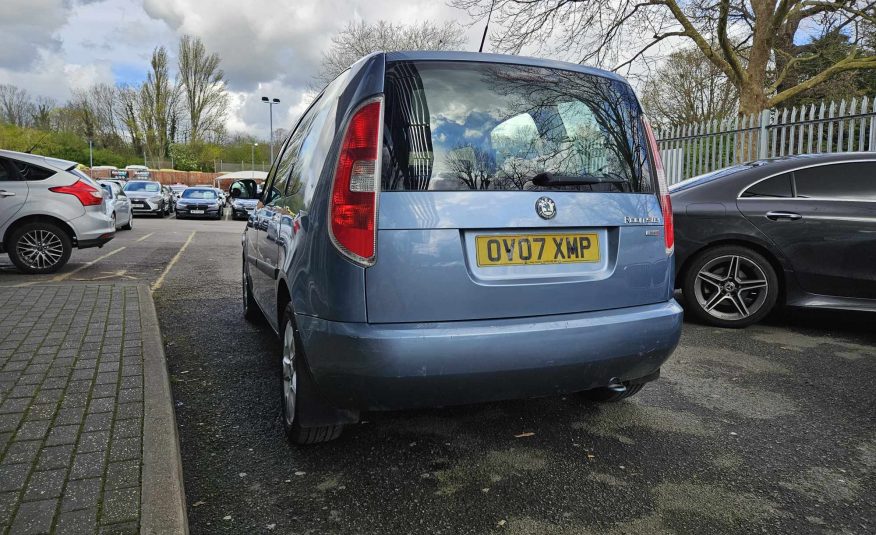 Skoda Roomster 1.6 16V 2 Tiptronic