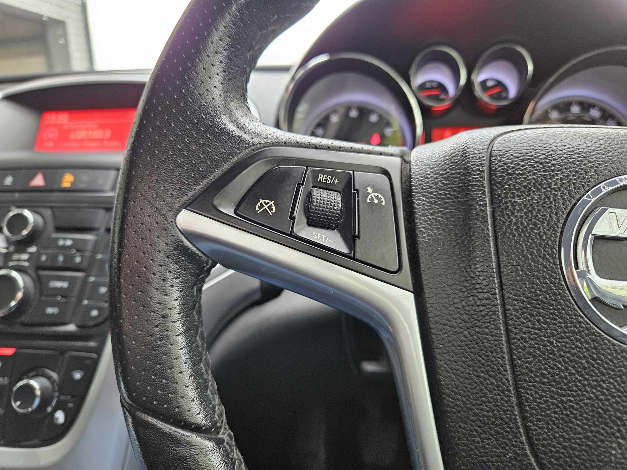 Vauxhall Astra 1.4T 16v SRi Euro 5