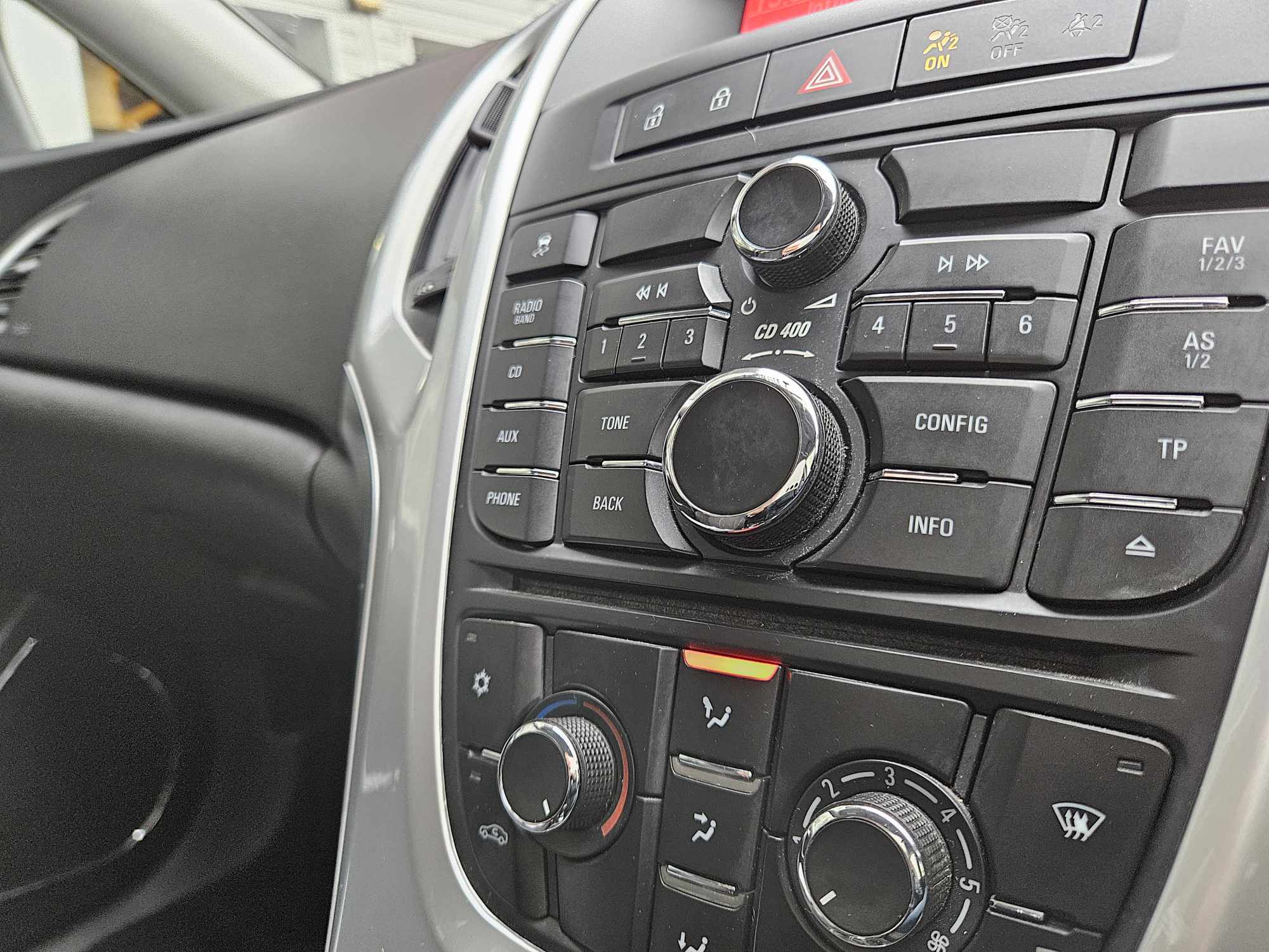 Vauxhall Astra 1.4T 16v SRi Euro 5